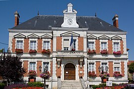 L'Hôtel de ville.