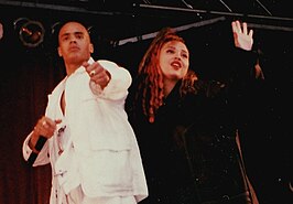 Ray Slijngaard en Anita Doth van 2 Unlimited tijdens een optreden in 1994