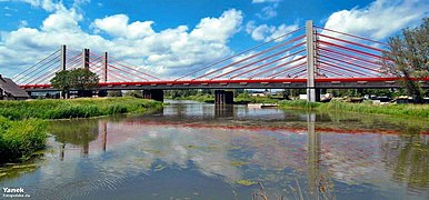 Ponte estaiada no anel viário sul de Gdansk