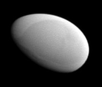 Metona, snimio Cassini-Huygens