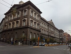 Le bâtiment de la Faculté de droit de l'Université Frédéric II