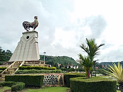 Tugu Ayam Arosuka