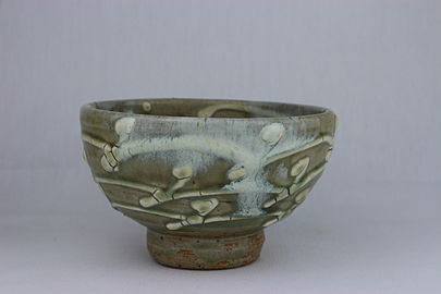 Thrown, Slip Trailed Bowl by Takeshi Yasuda