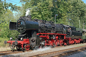 Museumslok 52 8134 mit Sonderzug in Wattenscheid-Höntrop (September 2012)