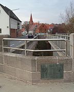 Vach, Ansicht mit der Kirche von der Brücke, von SO