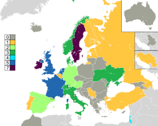 Mapa dos países da Europa, Norte da África e Ásia Ocidental, com inserções de Austrália e Jugoslávia no canto superior direito, coloridos para indicar seu recorde de vitórias: os países sem vitórias são coloridos em cinza escuro; os outros países são coloridos da seguinte forma: 1 vitória em amarelo, 2 vitórias em verde claro, 3 vitórias em verde neon; 4 vitórias em azul-petróleo; 5 vitórias em azul; 6 vitórias em roxo; 7 vitórias em roxo escuro