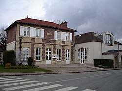 Skyline of Longnes