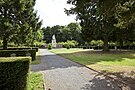 Le cimetière militaire.