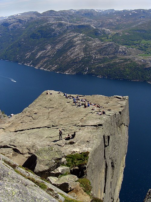 Preikestolen