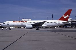 Het verongelukte toestel op Luchthaven Berlin-Schönefeld in juli 1995