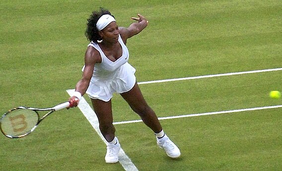 Serena Williams simplu feminin