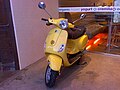 Vespa LX