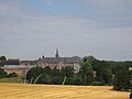 2009 : l'ancienne abbaye Saint-Gérard de Brogne et l'église paroissiale.