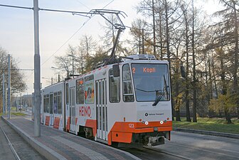 Spårvagn på ändhållplatsen i Kopli för linjerna 1 och 2