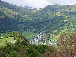 Vallée au niveau de Arrens-Marsous.