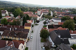 Hauptstraße von Katzelsdorf