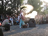 白旗神社（神奈川県藤沢市）湯立神楽（伝統神事、笹の舞）（2013年10月28日撮影）