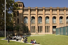 Dipòsit de les Aigües (bibliotheek), Campus de la Ciutadella