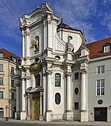 Iglesia de la Trinidad (1711-1718), en Muncih, de G. A. Viscardi