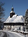 Kirche (mit Ausstattung) sowie 21 Grabsteine bzw. Grabsteinfragmente an der Kirche und Parentationshalle des Friedhofes