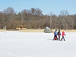 Östra Holmen, södra sidan med badhytter