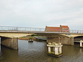 Uniebrug