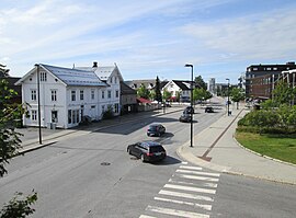 Rua Ludgaardsvegen na Praça Elverum, 2022