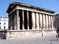 A Maison Carrée en Nîmes, (Francia).