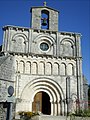 Détail de la façade de l'église