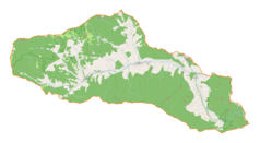 Mapa konturowa gminy Ochotnica Dolna, po lewej znajduje się punkt z opisem „Karolowe”