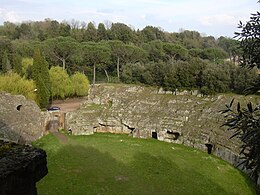 Sutri Amphitheater Aussicht.JPG