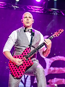 Josh Rand performing live with Stone Sour in 2018.