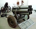 Saksalainen Nebelwerfer raketinheitin.