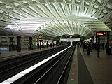 Station der Red Line im Turmbahnhof Metro Center