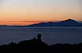 Panorámica no solpor, co Roque Nublo e ao fondo o Teide na illa de Tenerife.