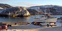 Bateau amarré à Kimmirut