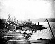 The SS Aberdeen (back) and a smaller steamship (the Kelowna, front) in the dock at Kelowna in 1906