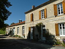 Chatignac mairie.JPG