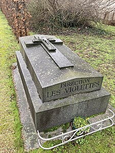 Tombe du Château des Violettes.