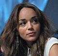 Ashley Madekwe interpreta Ashley Davenport.