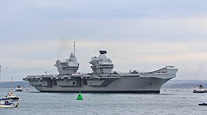 HMS Queen Elizabeth på sin jomfrutur i 2017.