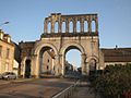 Stadttor Porte d’Arroux in Autun