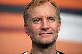 Ulrich Thomsen incarne Alexander Kirk.