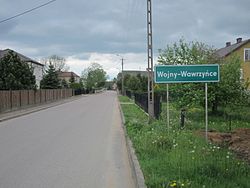 Roadsign in Wojny-Wawrzyńce