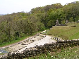 Roman amphitheater