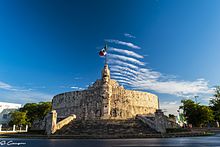 Monumento a la patria.jpg