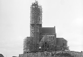 Kyrkbygget omkring 1913.