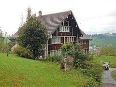 Typisches Bauernhaus in Haufen