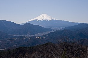 Tsuru ja Fujivuori Takagawavuorelta