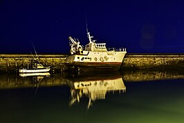 De haven bij nacht